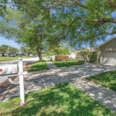 Image 6 - 3088 Valencia Lane East, Pinellas County, FL 34684, USA - House for sale