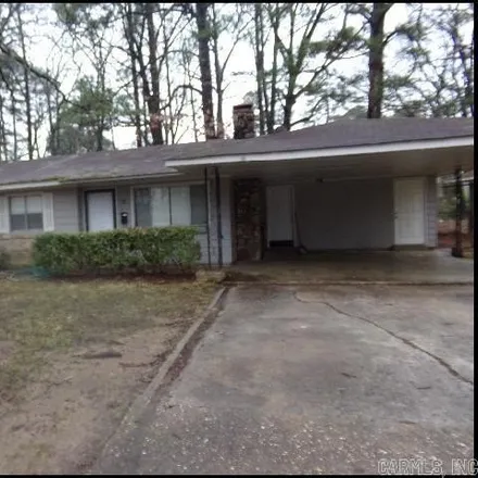 Rent this 3 bed house on 6906 Dahlia Drive in Rusty Pines, Little Rock