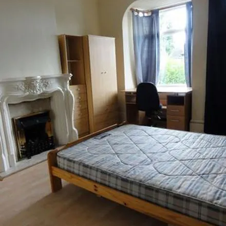 Rent this 4 bed apartment on City Road/Park Grange Road in City Road, Sheffield
