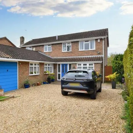 Buy this 4 bed house on The Boreen in Headley Down, GU35 8JY