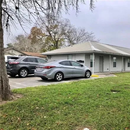 Buy this 1 bed house on 421 West Depot Street in Refugio, TX 78377