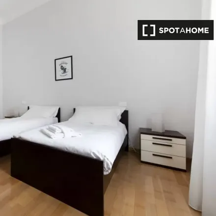 Image 8 - Via San Carlo, 20, 40121 Bologna BO, Italy - Apartment for rent