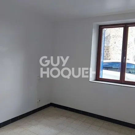 Rent this 5 bed apartment on unnamed road in 28160 Brou, France