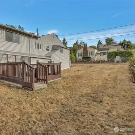 Buy this 5 bed house on 2131 South Graham Street in Seattle, WA 98108