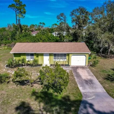 Image 3 - 2492 Lakeshore Circle, Port Charlotte, FL 33952, USA - House for sale