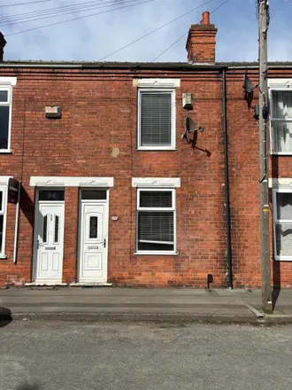 Rent this 2 bed townhouse on Hilda Street in Goole, DN14 6DS