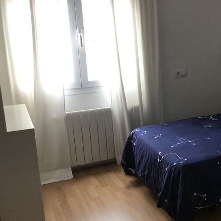 Rent this 2 bed room on Sant Sebastià in Carrer de Rafael Rodríguez Méndez, 07012 Palma