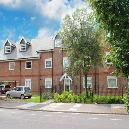 Image 2 - Lynton Road, London, W3 9QF, United Kingdom - Apartment for rent