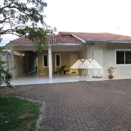 Buy this 5 bed house on Rua Capitão Acácio Pedroso in Foz do Iguaçu - PR, 85853