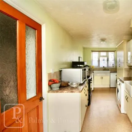 Image 3 - 61 St Johns Road, Tendring, CO15 4BT, United Kingdom - House for sale