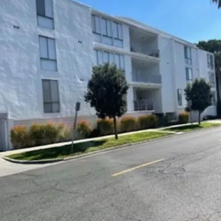 Image 6 - Avec Nous, Burton Way, Beverly Hills, CA 90212, USA - Apartment for rent