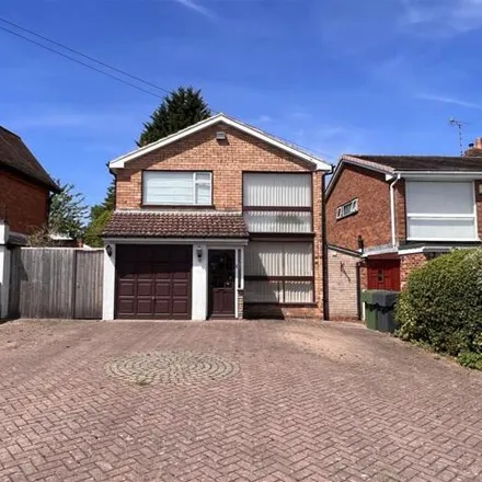 Buy this 3 bed house on Haslucks Green Road in Wythall, B90 1DW