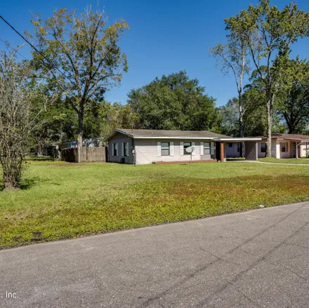 Buy this 4 bed house on 5347 Baycrest Road in Jacksonville, FL 32205