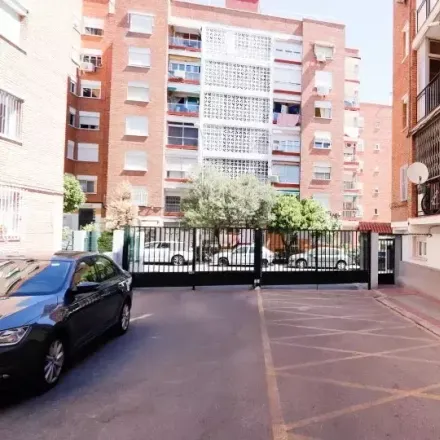 Image 7 - Calle de Camarena, 209, 28047 Madrid, Spain - Room for rent
