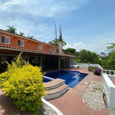 Buy this 4 bed house on Tzompantle in Chipitlán, 62070 Cuernavaca
