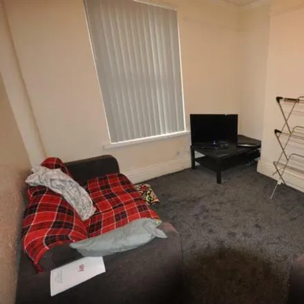 Rent this 4 bed townhouse on Back Meadow View in Leeds, LS6 1JQ