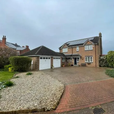 Buy this 4 bed house on White House Farm in Westfield Garth, Ealand