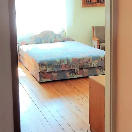Rent this 3 bed apartment on Árpád köz in Tatabánya, Árpád utca