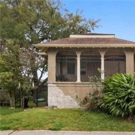 Buy this 6 bed house on 4001 Elba Street in New Orleans, LA 70125