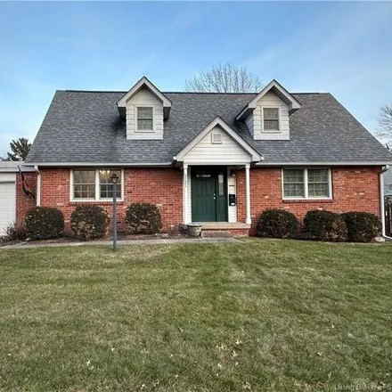 Buy this 3 bed house on 3207 Fairlawn Drive in Columbus, IN 47203