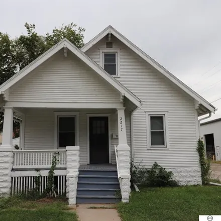 Buy this 3 bed house on 2221 Dudley Street in Lincoln, NE 68503
