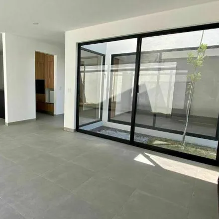 Buy this 3 bed house on unnamed road in Las Condes, San Francisco