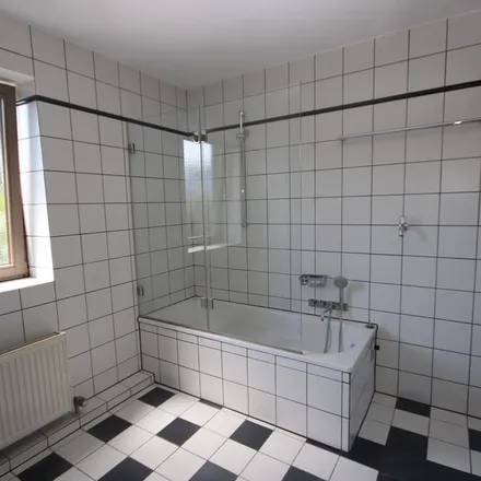 Rent this 3 bed apartment on Kurt-Romstöck-Ring in 92318 Neumarkt in der Oberpfalz, Germany