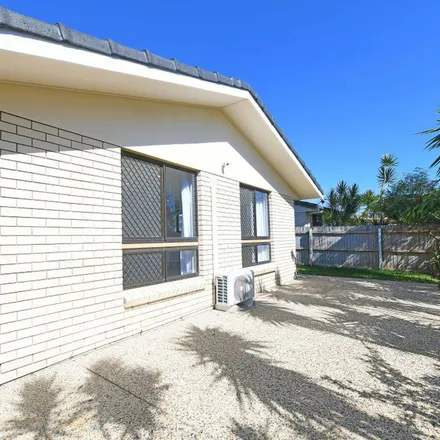 Rent this 3 bed apartment on Farlow Street in Currimundi QLD 4551, Australia