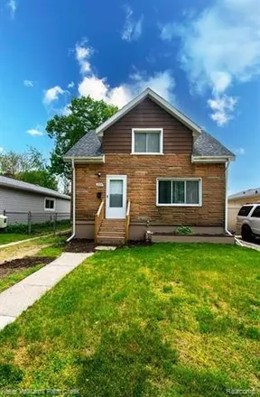 Buy this 3 bed house on 1018 East Maxlow Avenue in Hazel Park, MI 48030