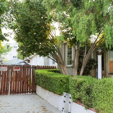 Buy this 3 bed house on 3741 Globe Avenue in Los Angeles, CA 90066