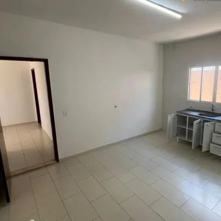 Rent this 3 bed house on Rua vereador Leonello Contucci in Santana, Avaré - SP