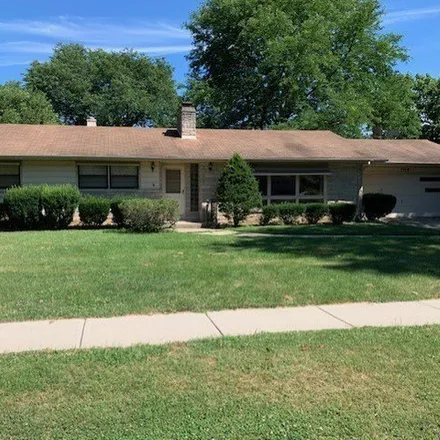 Image 1 - 731 Diane Avenue, Elgin, IL 60123, USA - House for rent