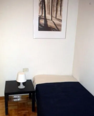 Rent this 5 bed room on Madrid in Calle de Ferraz, 72