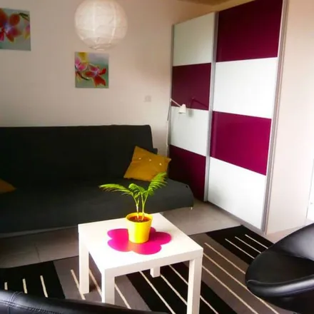Rent this 1 bed apartment on Rue Victor Dejardin 5 in 7000 Mons, Belgium