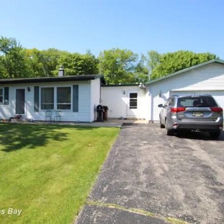Buy this 3 bed house on 4736 East Parish Road in Larkin Charter Township, MI 48642