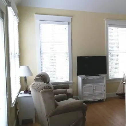 Rent this 2 bed townhouse on Wells in ME, 04090