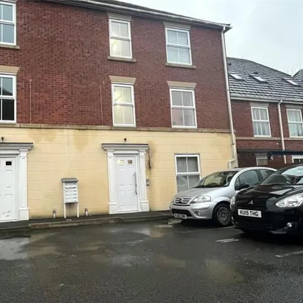 Buy this 2 bed apartment on Strawberry Park in Ellesmere Port, CH66 2YS