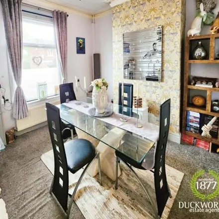 Image 2 - Springfield Street, Darwen, BB3 2NS, United Kingdom - Townhouse for sale