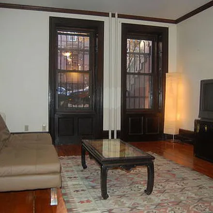 Image 3 - Truce Garden, West 117th Street, New York, NY 10026, USA - Apartment for rent