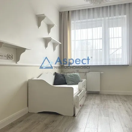 Rent this 3 bed apartment on aleja Niepodległości in 70-225 Szczecin, Poland