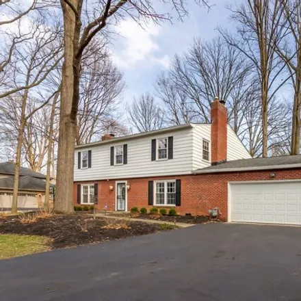 Image 2 - 9119 Spring Mill Road, Spring Hollow, Indianapolis, IN 46260, USA - House for sale