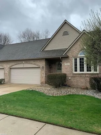 Image 1 - 47141 Mission Valley Drive East, Macomb Township, MI 48042, USA - Condo for sale