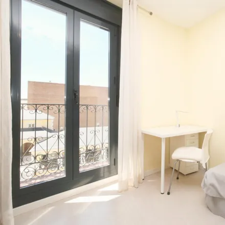 Rent this 1 bed apartment on Madrid in Calle Rodas, 24