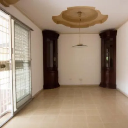 Buy this 3 bed house on Calle Segovia in Chanis, Parque Lefevre