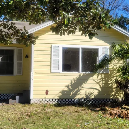 Buy this 2 bed house on 715 Mackinaw Street in Jacksonville, FL 32254