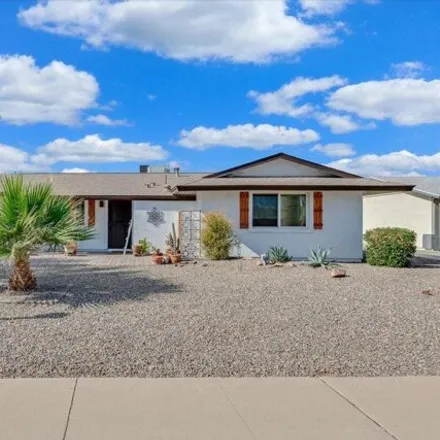 Rent this 2 bed house on 12408 North 105th Avenue in Sun City CDP, AZ 85351
