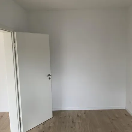 Rent this 4 bed apartment on Eppmannsweg 2 in 45896 Gelsenkirchen, Germany