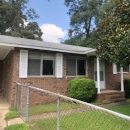 Rent this 3 bed house on 356 Athens Street in Warner Robins, GA 31088