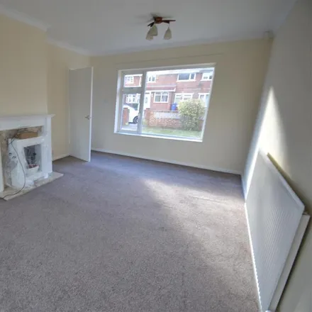 Image 3 - Birch Road, Old Cantley, DN4 6PD, United Kingdom - Townhouse for rent