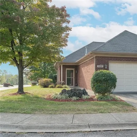 Buy this 3 bed house on 1222 Stefanie Drive in Jeffersonville, IN 47130
